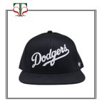 🧢 کلاه کپ Dodgers مشکی – انتخاب حرفهای برای استایل خیابانی و اسکیت برد در اس تی اس