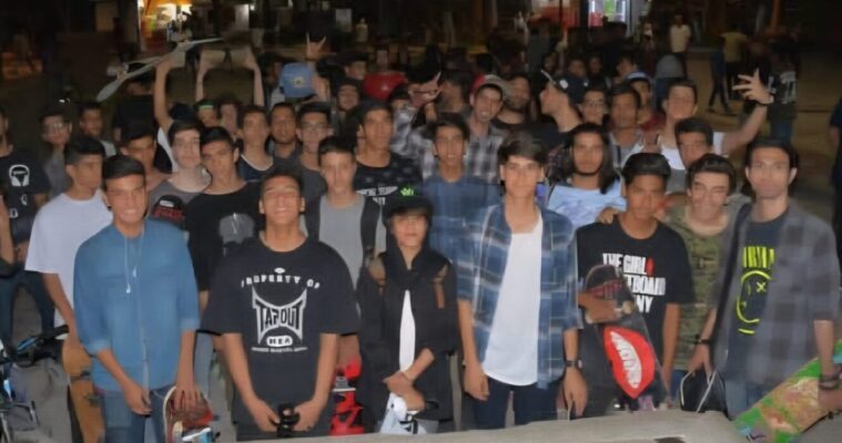 خبر فوری : آدم‌ها دوباره همدیگر را پیدا می‌کنند