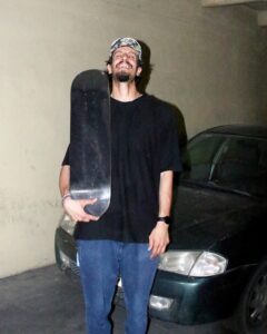 راهنمای جامع خرید اسکیت برد حرفه‌ای در ایران ۱۴۰۵ | از انتخاب اصولی تا پیشرفت حرفه‌ای ؛